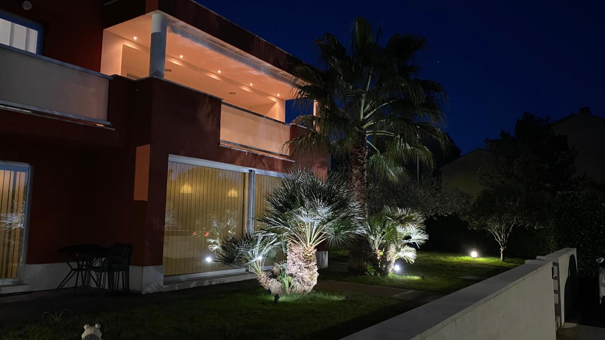 Ivni Apartmani Novigrad Istria Kültér fotó
