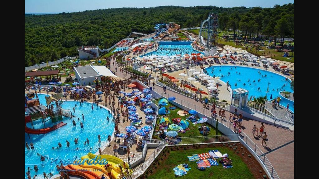 Ivni Apartmani Novigrad Istria Kültér fotó